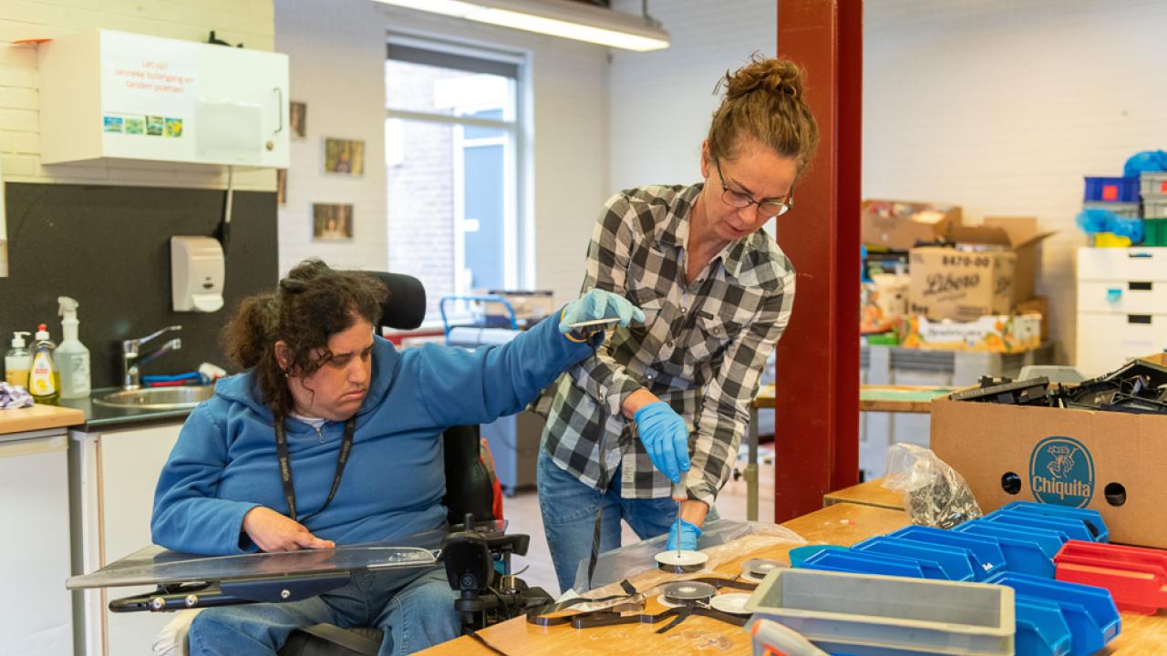 Persoonlijk begeleider bij dagbesteding bij SWZ zorg Son